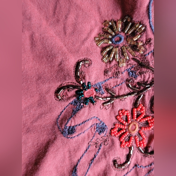 Angels Never Die layered tank in size medium. - Picture 3 of 5